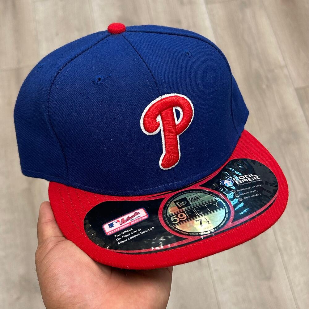 Philadelphia Phillies New Era 59FIFTY Fitted Size 7 1/2 Baseball Hat Blue/Red